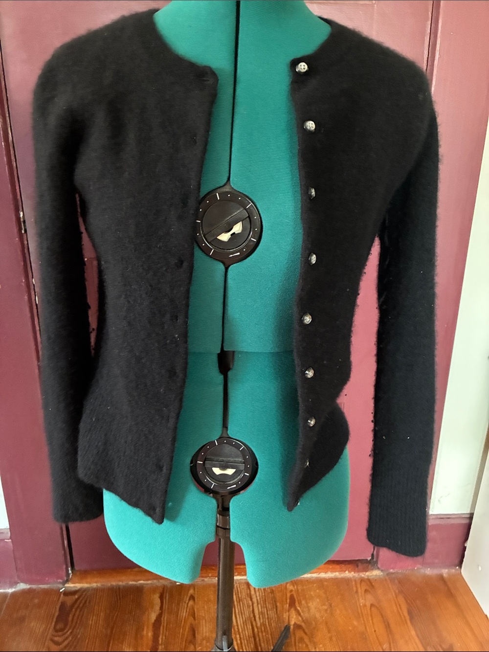 Black Women's Button-Front Cashmere Cardigan